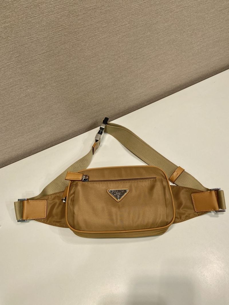 Pra*a waist chest packs